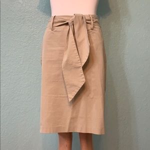 Adorable wiggle skirt